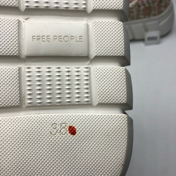 Free People Womens Catch Me If You Can Sneaker Multicolor Size 38 US 8 - Picture 8 of 13